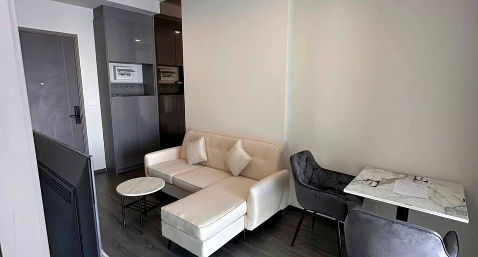 Wohnung zur Miete mit 2 Zimmer in Khlong Toei, Bangkok