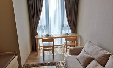 For rent 1 bed condo in Phaya Thai, Bangkok