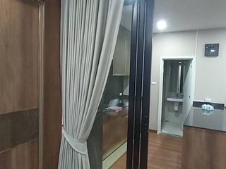 Аренда 1 кровать кондо в Кхлонг Сан, Бангкок