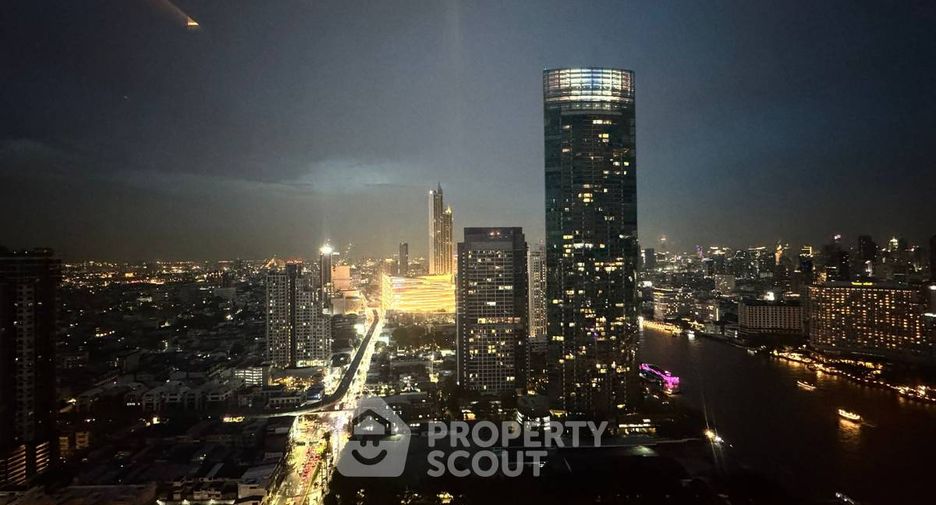 For rent 3 bedrooms condo in Sathon, Bangkok