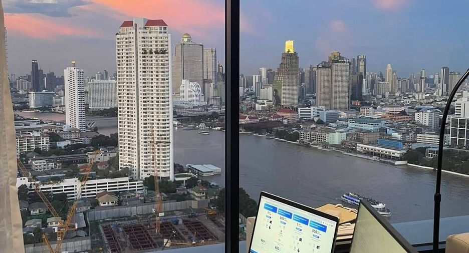 For rent 2 bedrooms condo in Khlong San, Bangkok