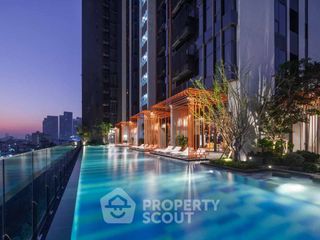 For rent 1 bed condo in Phra Khanong, Bangkok