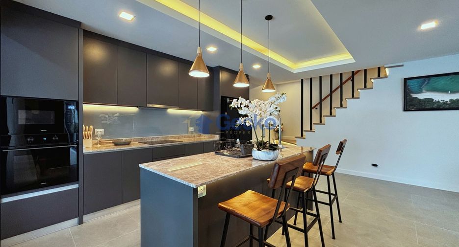 For rent and for sale 4 bedrooms house in South Pattaya, Pattaya