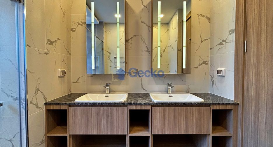 For rent and for sale 4 bedrooms house in South Pattaya, Pattaya