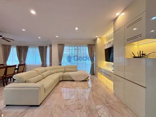 Продажа 4 спальни дом в Банг Ламунг, Чонбури