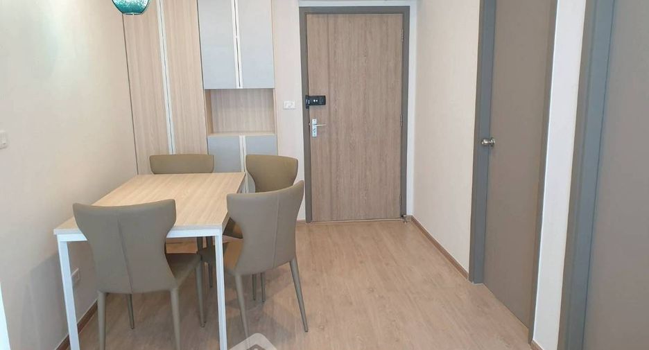 For rent 2 bedrooms condo in Bang Na, Bangkok
