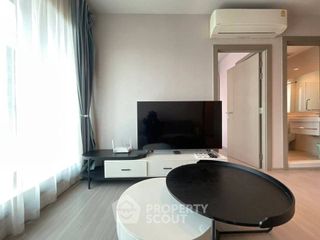 For rent 2 bedrooms condo in Huai Khwang, Bangkok