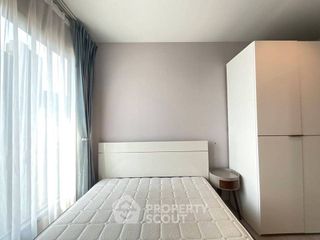 For rent 2 bedrooms condo in Huai Khwang, Bangkok