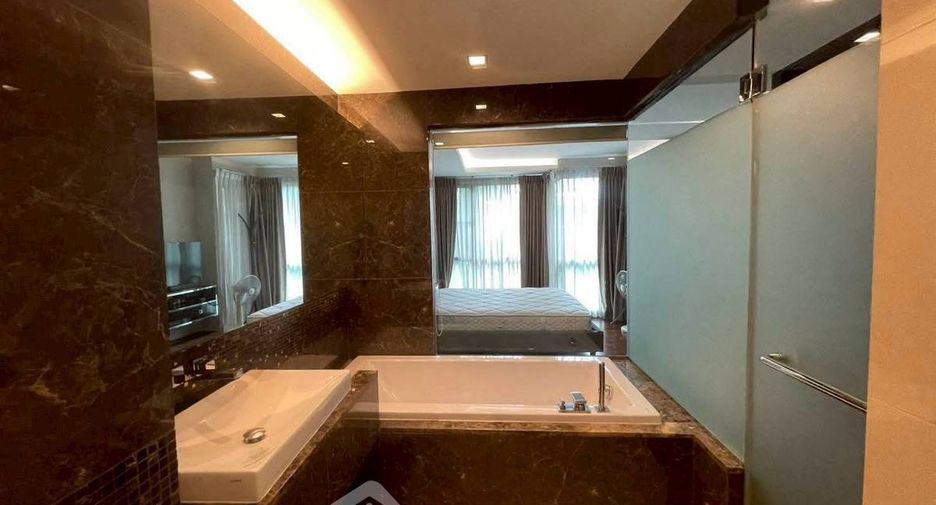 For rent 1 Beds condo in Watthana, Bangkok