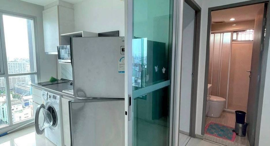 出租 2 卧室 公寓 在 Huai Khwang, 曼谷