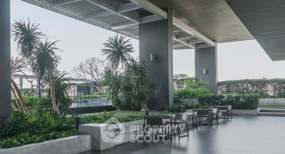For rent 2 bedrooms condo in Thon Buri, Bangkok