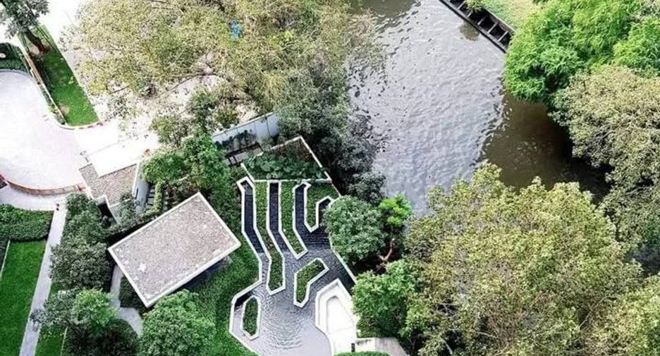 Wohnung zur Miete mit 1 Zimmer in Pathum Wan, Bangkok