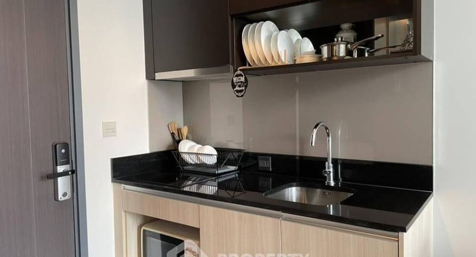 For rent 1 bed condo in Khlong Toei, Bangkok