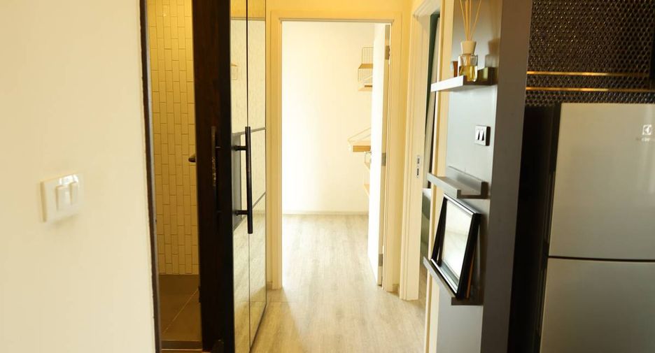 Condo en alquiler de 2 habitaciones en Phaya Thai, Bangkok
