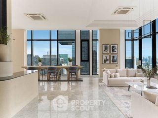 For rent 2 bedrooms condo in Huai Khwang, Bangkok