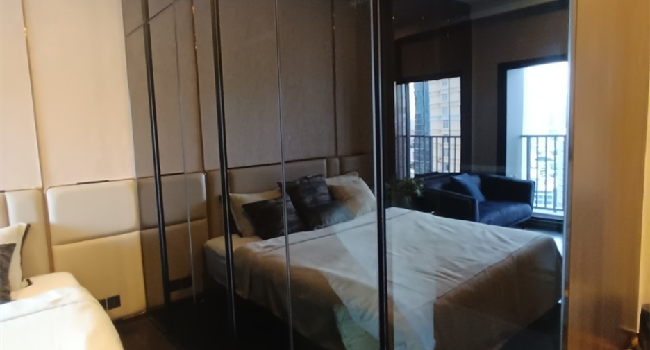 Wohnung zur Miete mit 2 Zimmer in Watthana, Bangkok