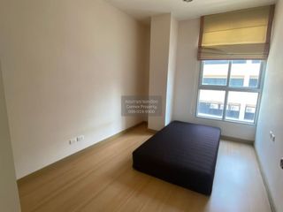 For rent 2 bedrooms condo in Thon Buri, Bangkok