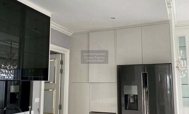 Condo en alquiler de 5 habitaciones en Watthana, Bangkok