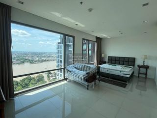 For rent 2 bedrooms condo in Yan Nawa, Bangkok