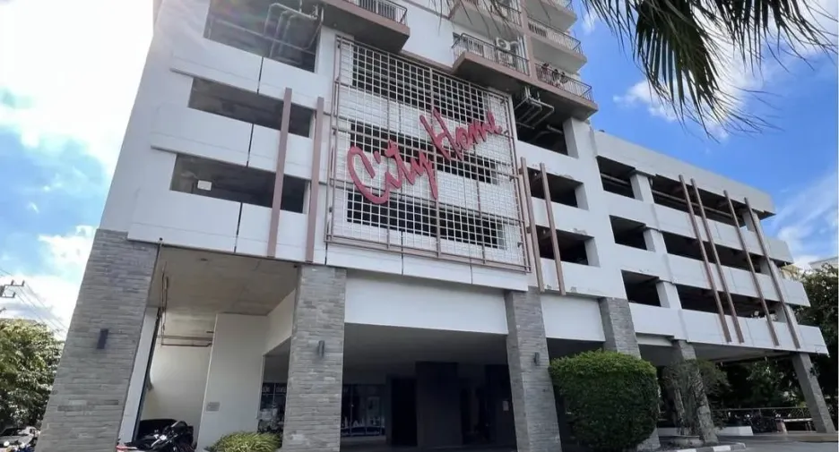 For sale 2 bedrooms condo in Bang Phlat, Bangkok