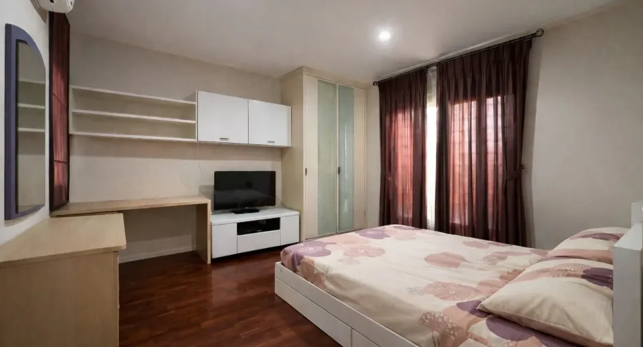 ให้เช่า 4 ห้องนอน บ้านเดี่ยว ใน ดอนเมือง, กรุงเทพฯ