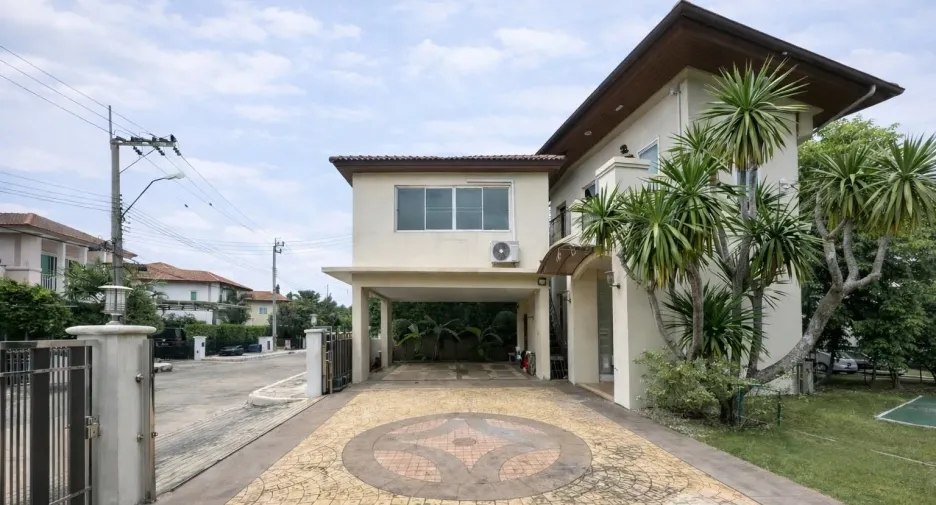 ให้เช่า 4 ห้องนอน บ้านเดี่ยว ใน ดอนเมือง, กรุงเทพฯ