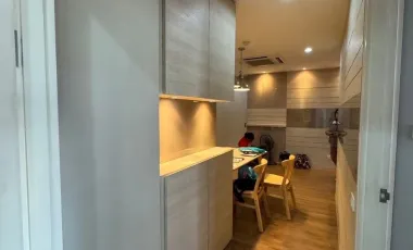 Condo en alquiler y en venta de 2 habitaciones en Bang Rak, Bangkok