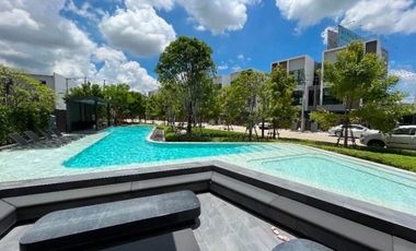 Casa en alquiler y en venta de 4 habitaciones en Don Mueang, Bangkok
