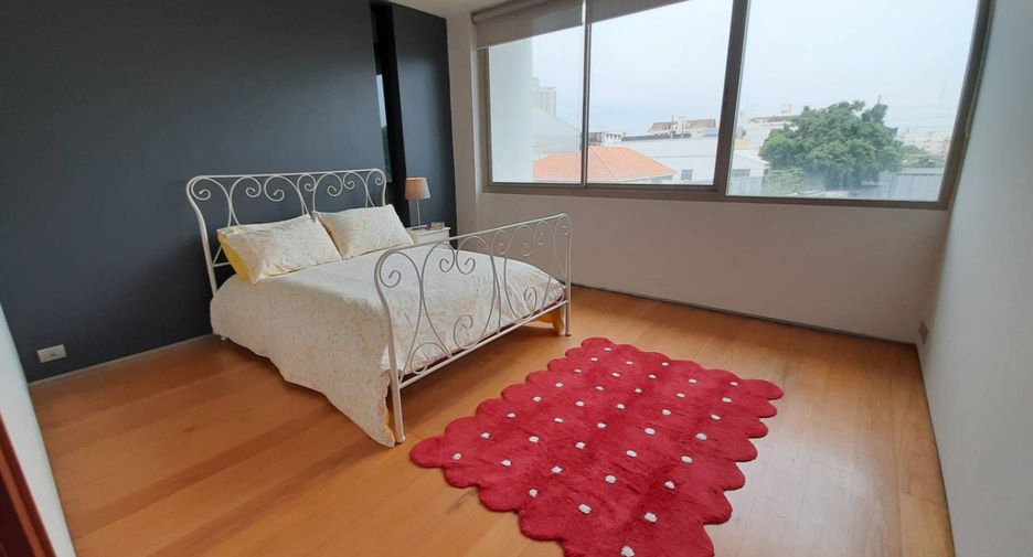 For rent and for sale 3 bedrooms condo in Khlong Toei, Bangkok