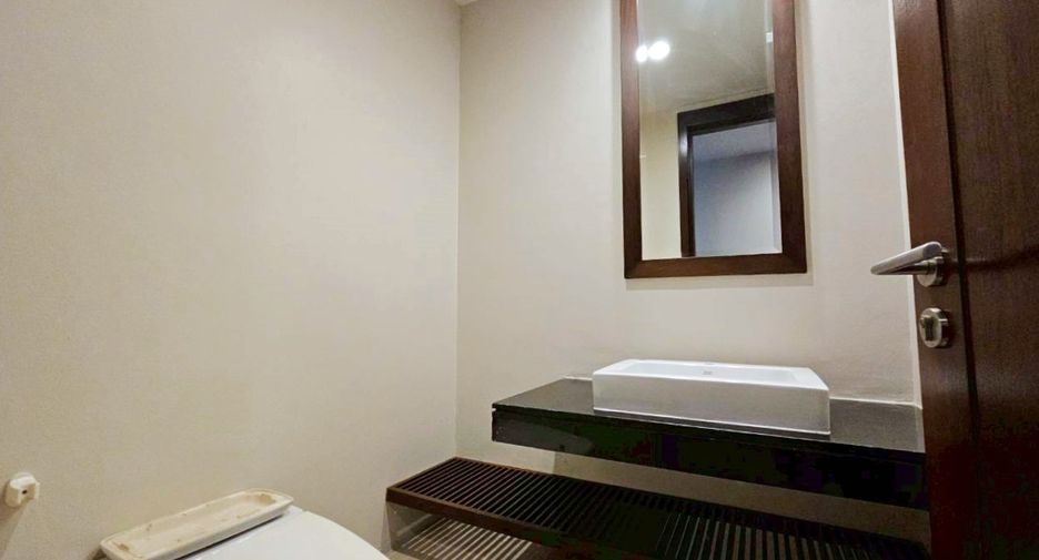 Wohnung zur Miete mit 2 Zimmer in Watthana, Bangkok
