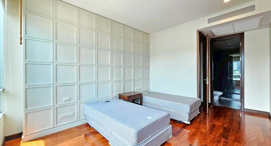 Wohnung zur Miete mit 2 Zimmer in Watthana, Bangkok