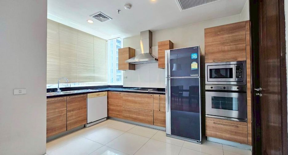 Wohnung zur Miete mit 2 Zimmer in Watthana, Bangkok