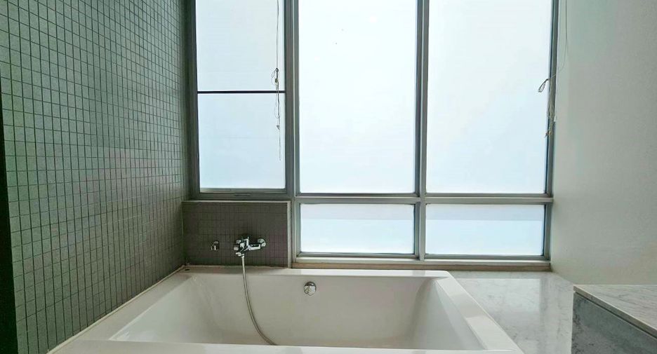 Wohnung zur Miete mit 2 Zimmer in Watthana, Bangkok
