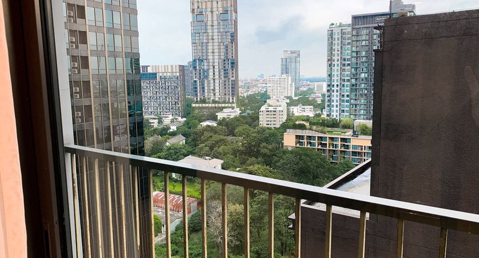 For rent 1 Beds condo in Khlong Toei, Bangkok