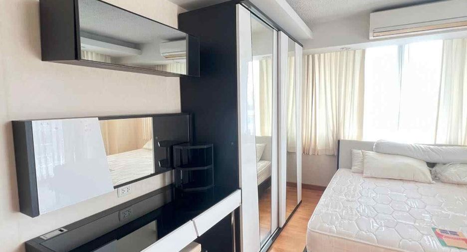 For rent そして for sale 2 ベッドルーム condo in Khlong Toei, Bangkok