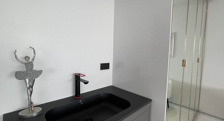 For sale 1 bed condo in North Pattaya, Pattaya