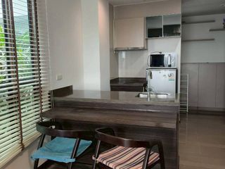For rent 1 bed condo in Khlong San, Bangkok