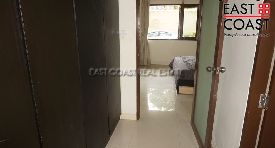 For rent 3 bedrooms house in East Pattaya, Pattaya