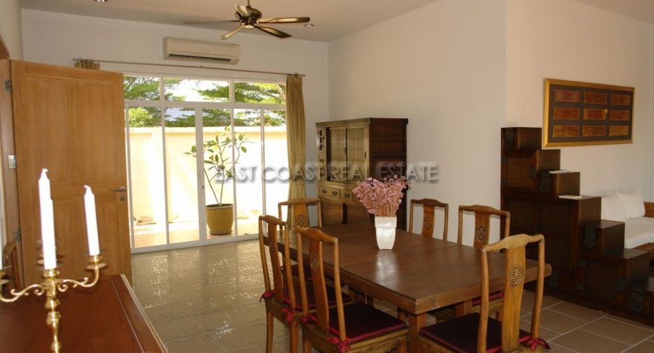 For rent 3 bedrooms house in East Pattaya, Pattaya