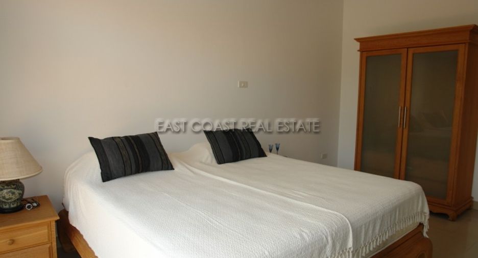 For rent 3 bedrooms house in East Pattaya, Pattaya