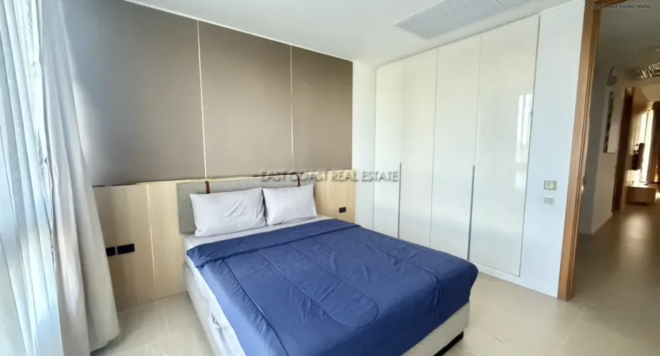 For rent 3 bedrooms condo in Bang Lamung, Chonburi