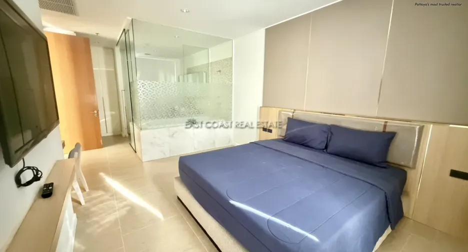 For rent 3 bedrooms condo in Bang Lamung, Chonburi
