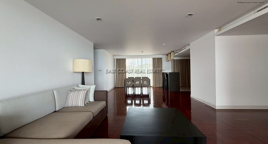 À louer 2 chambres condo à Pratumnak, Pattaya