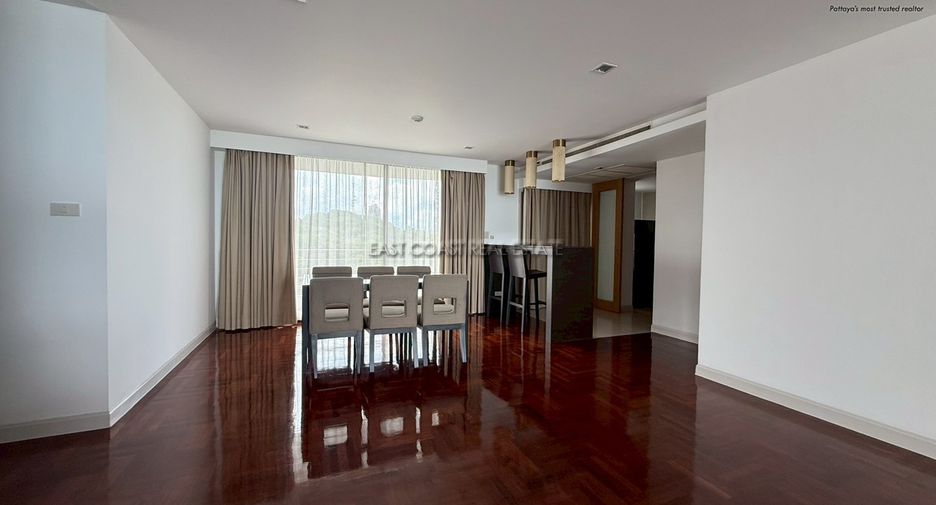 À louer 2 chambres condo à Pratumnak, Pattaya