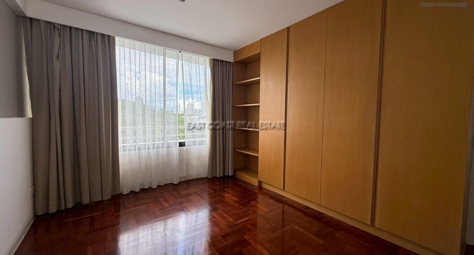 À louer 2 chambres condo à Pratumnak, Pattaya