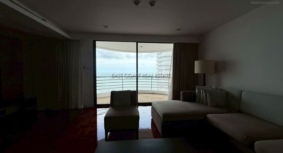 À louer 2 chambres condo à Pratumnak, Pattaya