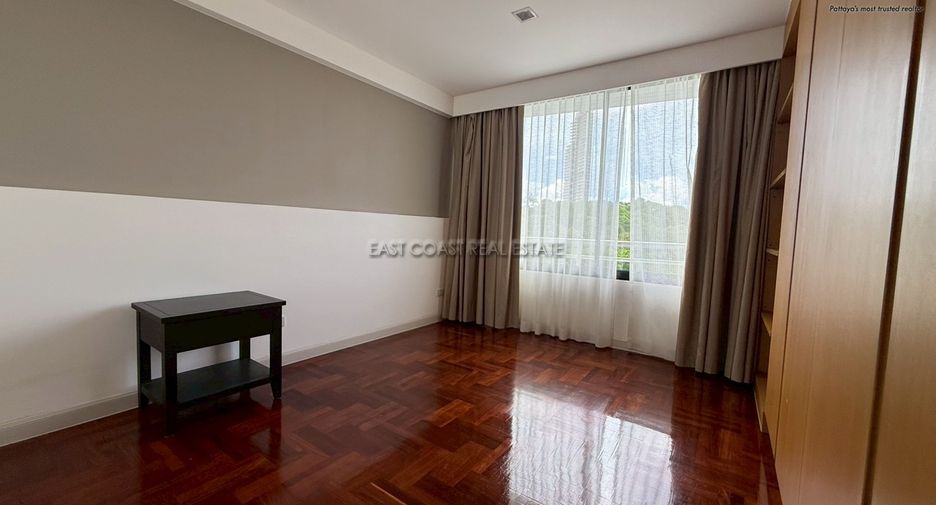 À louer 2 chambres condo à Pratumnak, Pattaya
