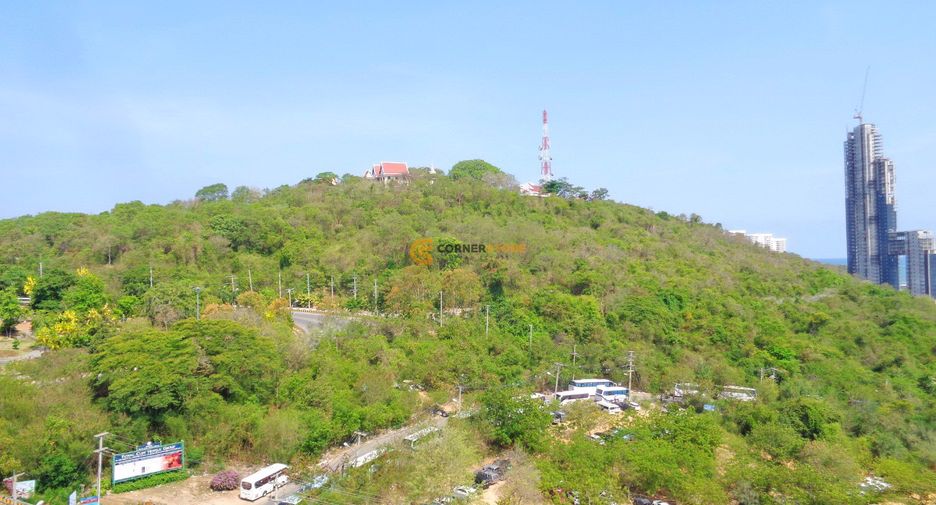 For rent and for sale 2 bedrooms condo in Pratumnak, Pattaya