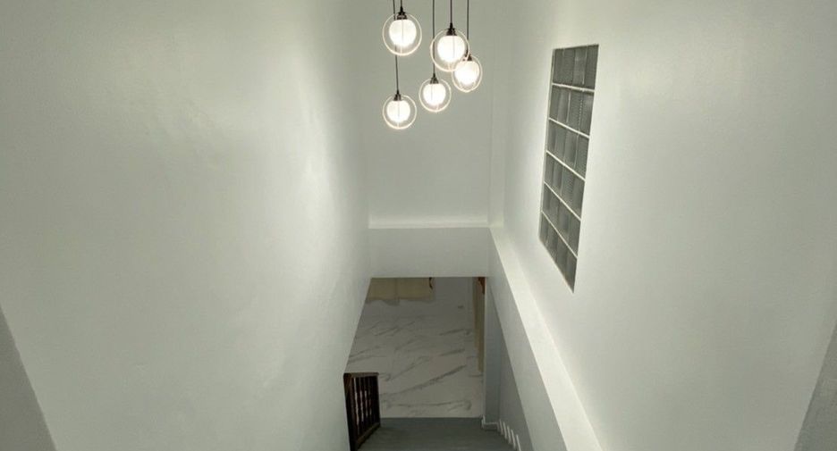 Haus zum Kauf mit 3 Zimmer in Mueang Chiang Mai, Chiang Mai