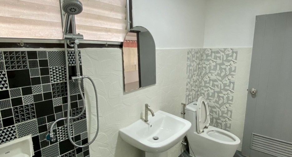 Haus zum Kauf mit 3 Zimmer in Mueang Chiang Mai, Chiang Mai